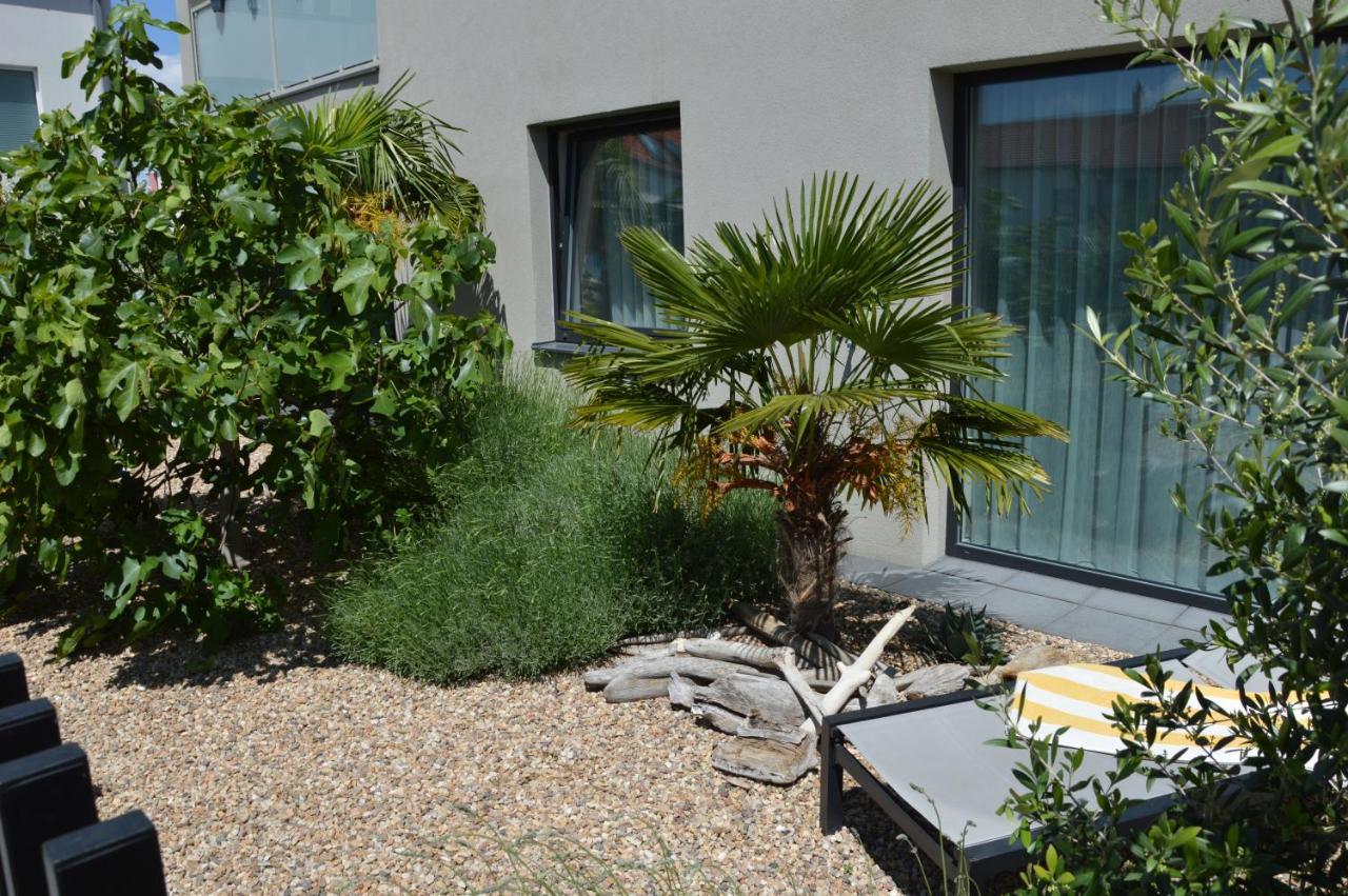 Palm Garden Apartment 1 Mikulov Exterior photo